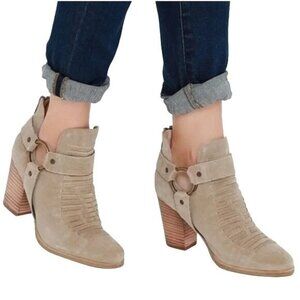 Seychelles Womens Taupe Suede Stacked Heel Impossible Ankle Booties Size 8
